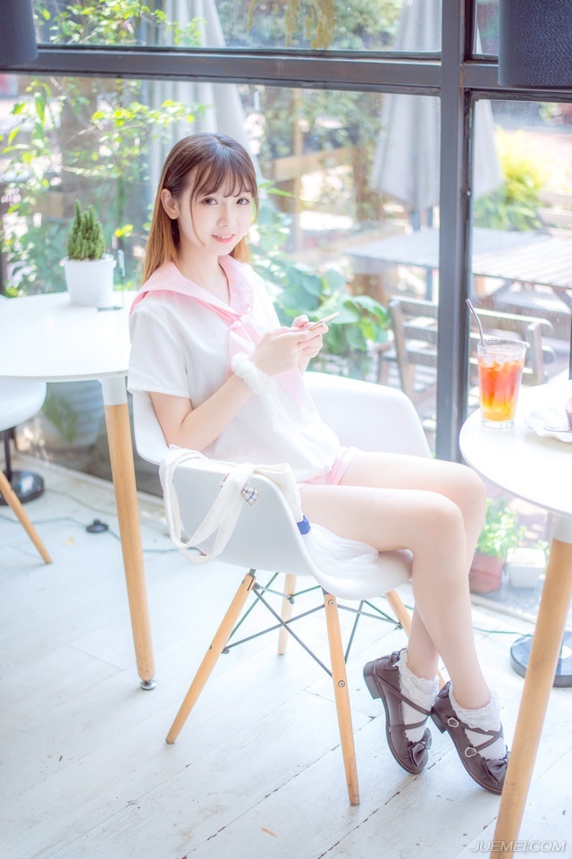知道的不要全说，听到的不要全信。这样生活才会安宁。